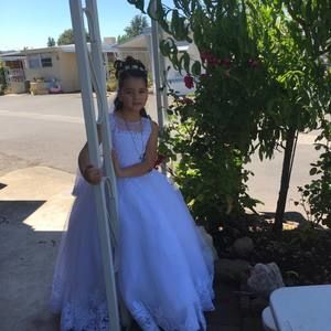 Meet your Posher, Edith